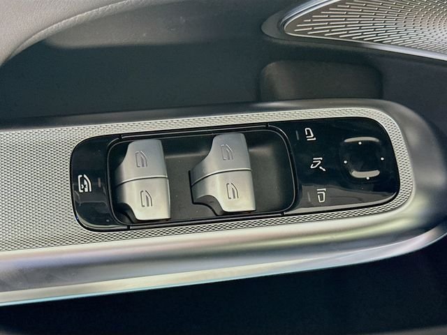 New 2026 MANUFAKTUR Alpine Grey Mercedes-Benz E 53 AMG® image 18