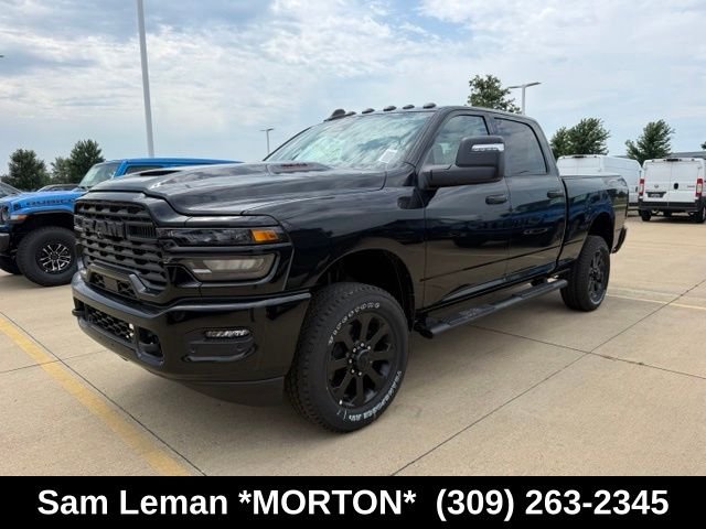 New 2026 Diamond Black Crystal Pearlcoat Ram  image 3