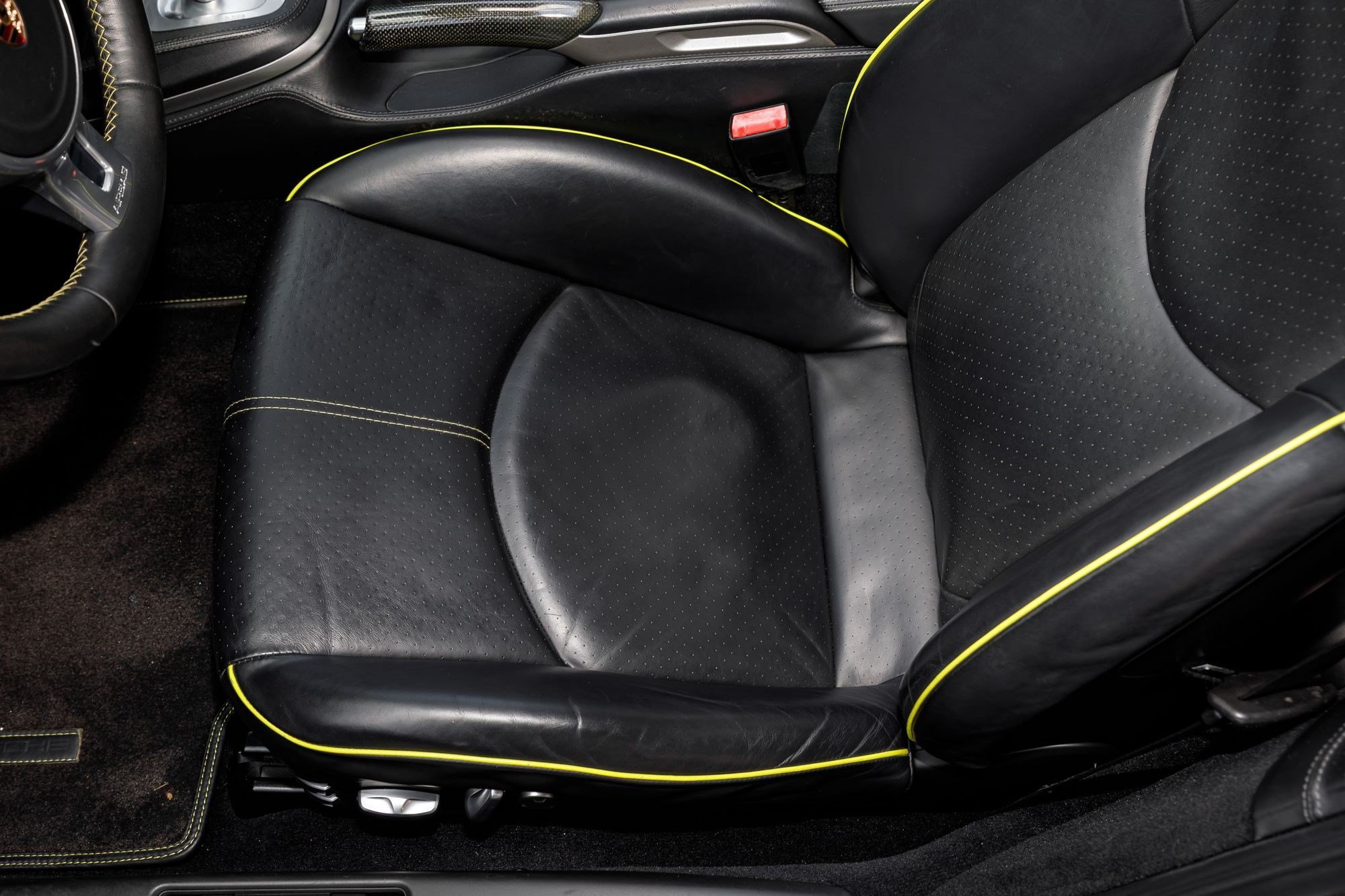 Used 2012 Black Porsche Turbo S image 28