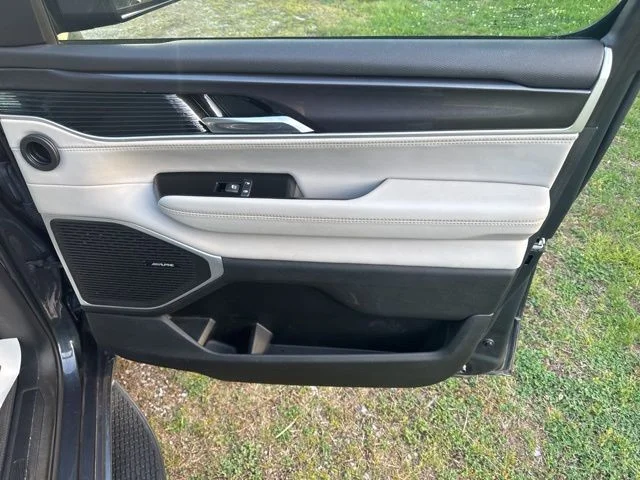 Used 2022 Gray Jeep Series I image 38