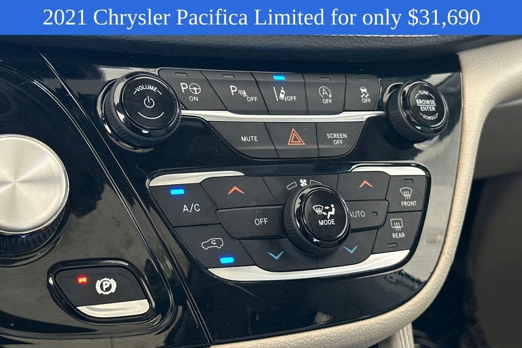 Used 2021 White Chrysler Limited image 26