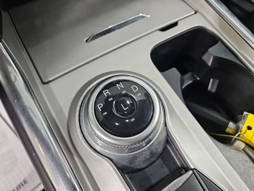 Used 2021 Silver Ford Limited image 24