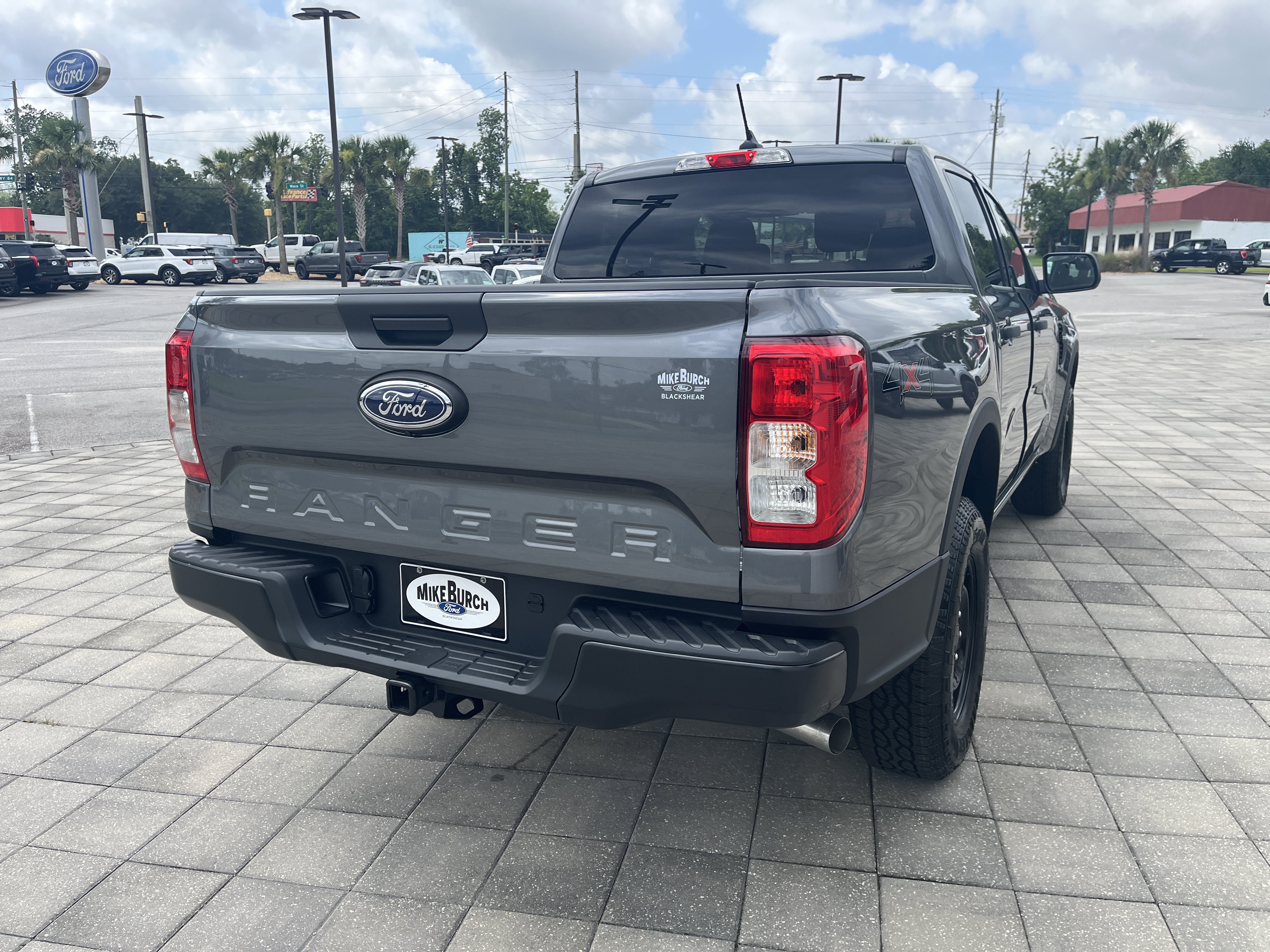 New 2026 Carbonized Gray Metallic Ford XL image 6