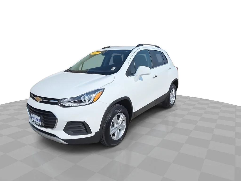 Used 2020 White Chevrolet LT image 4