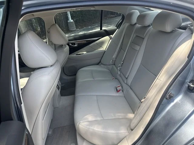Used 2018 Blue INFINITI 3.0t LUXE image 13