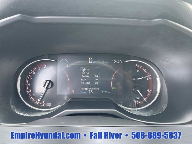 Used 2025 Silver Sky Metallic Toyota XLE image 32