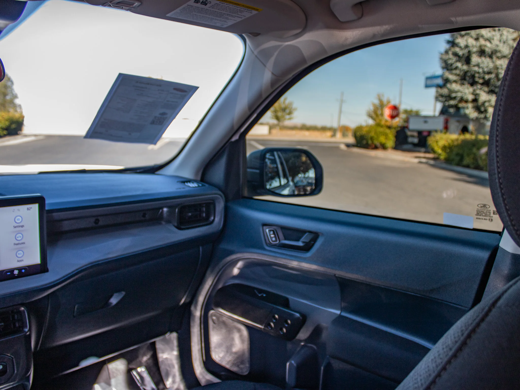 Used 2026 Oxford White Ford XL image 17