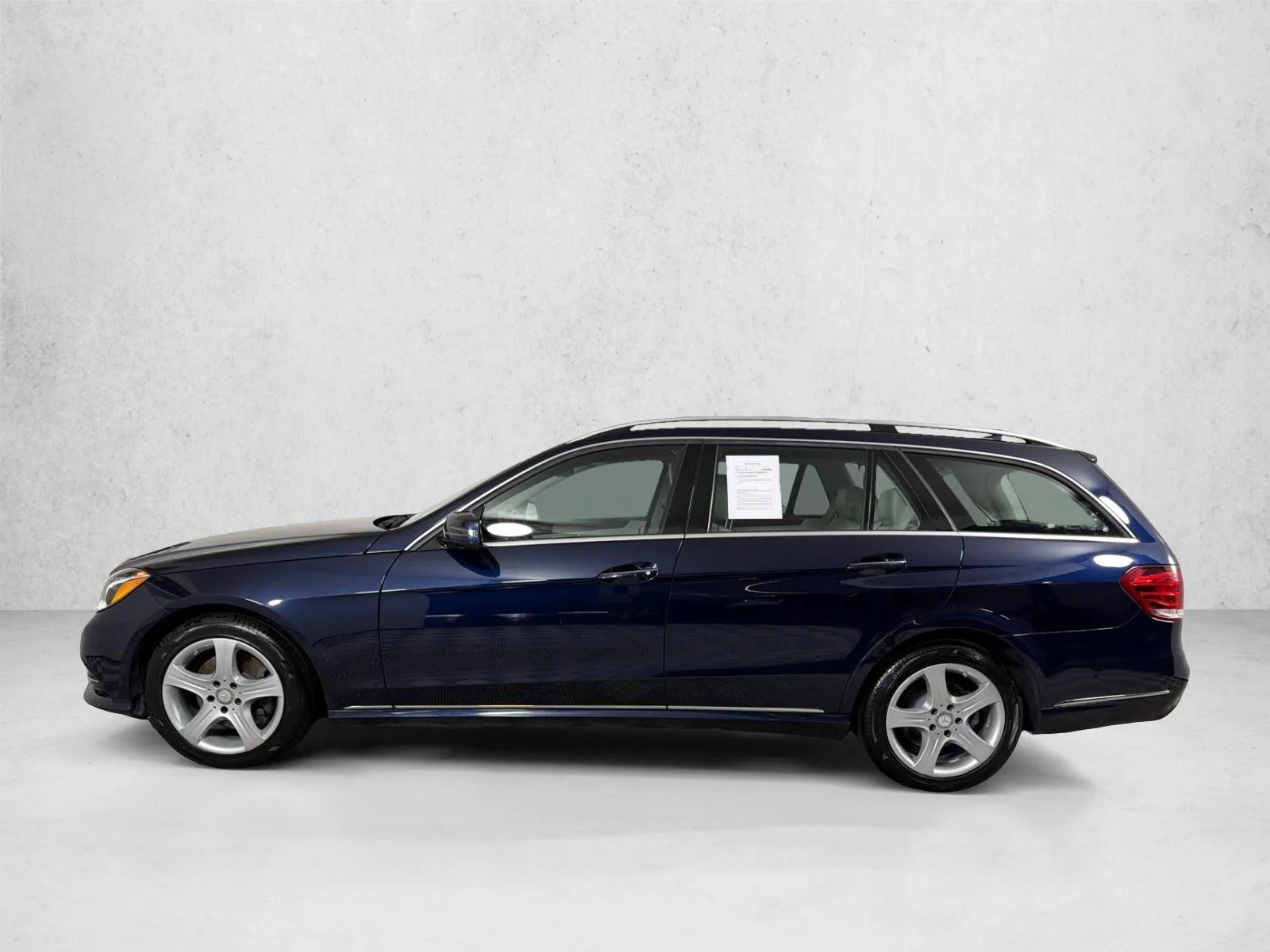 Used 2016 Blue Mercedes-Benz E 350 Luxury image 8