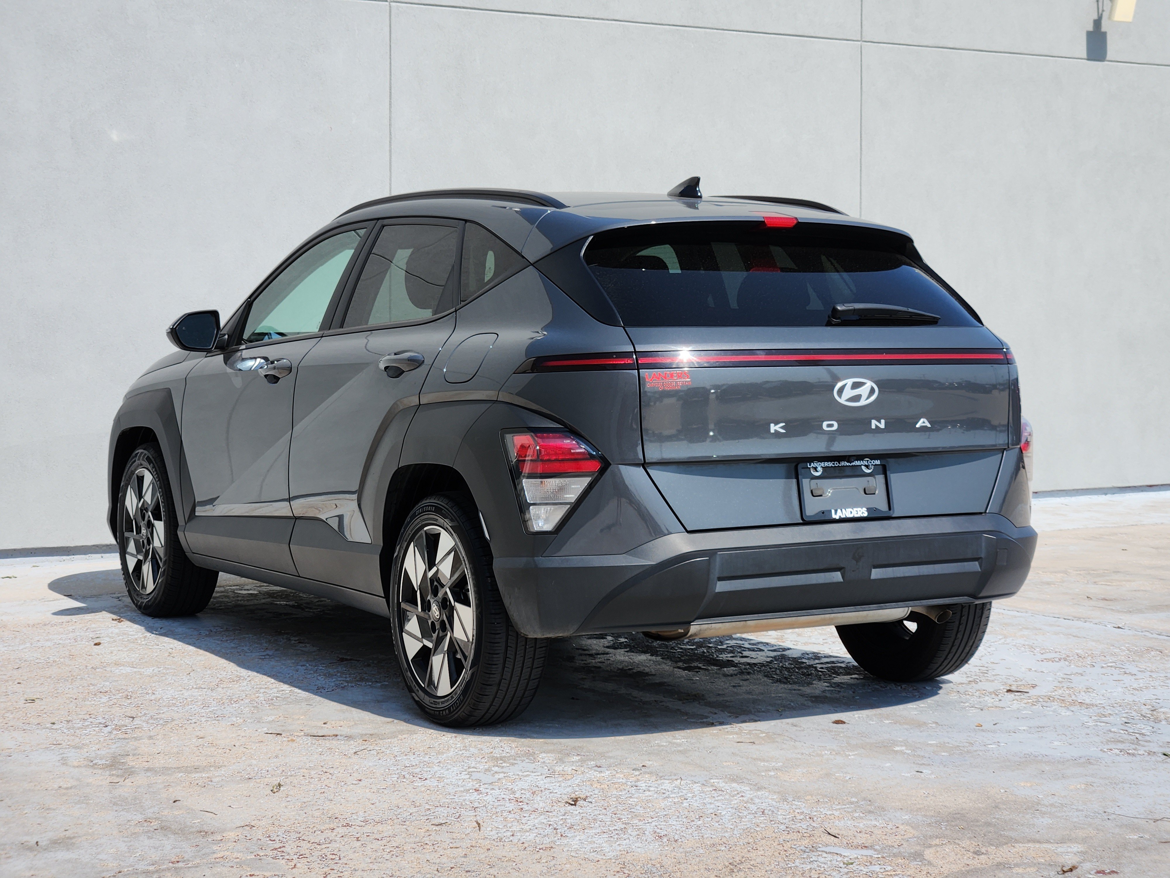 Used 2024 Ecotronic Gray Pearl Hyundai SEL image 6