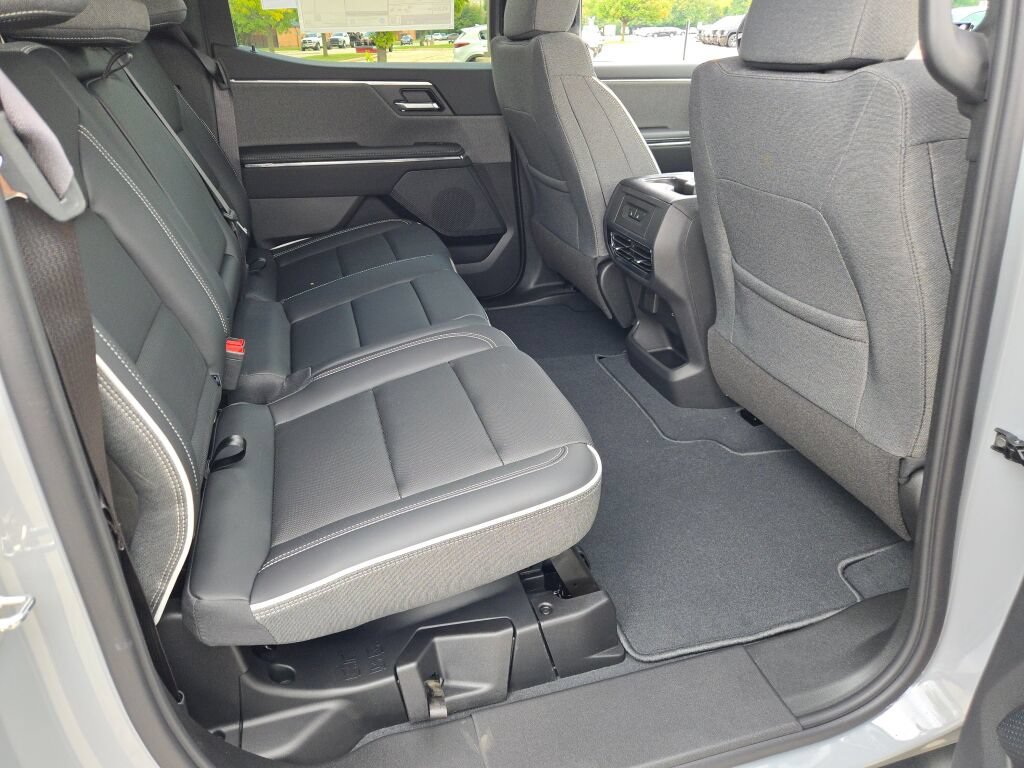 2026 GMC Sierra EV Elevation - Photo 20