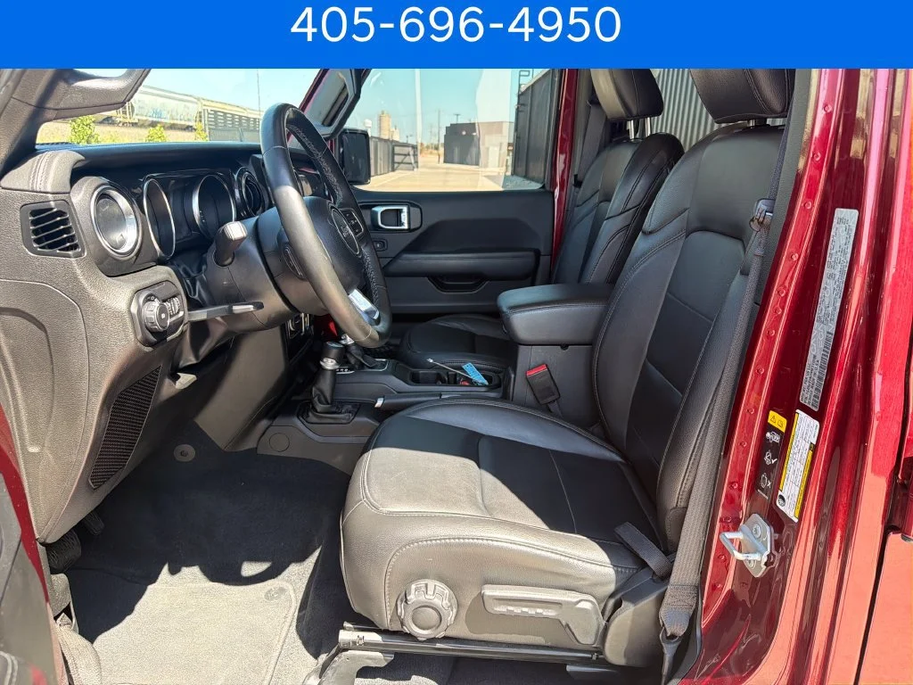 Pre-Owned 2022 Jeep Wrangler Unlimited Sahara Altitude