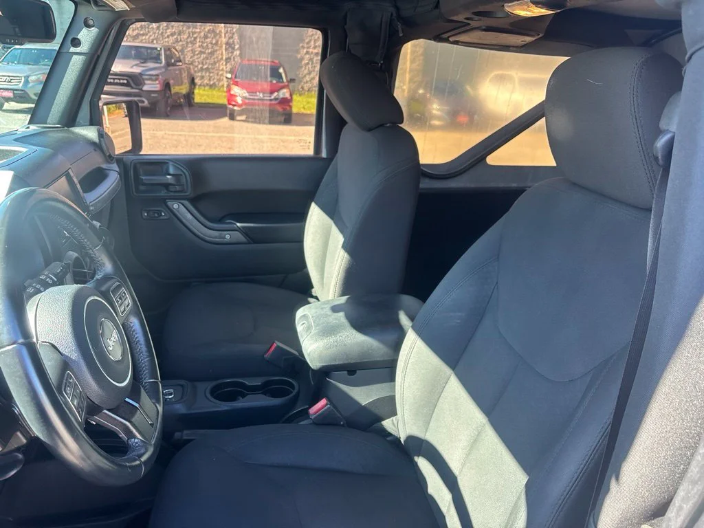 Used 2017 Gray Jeep Sport image 38