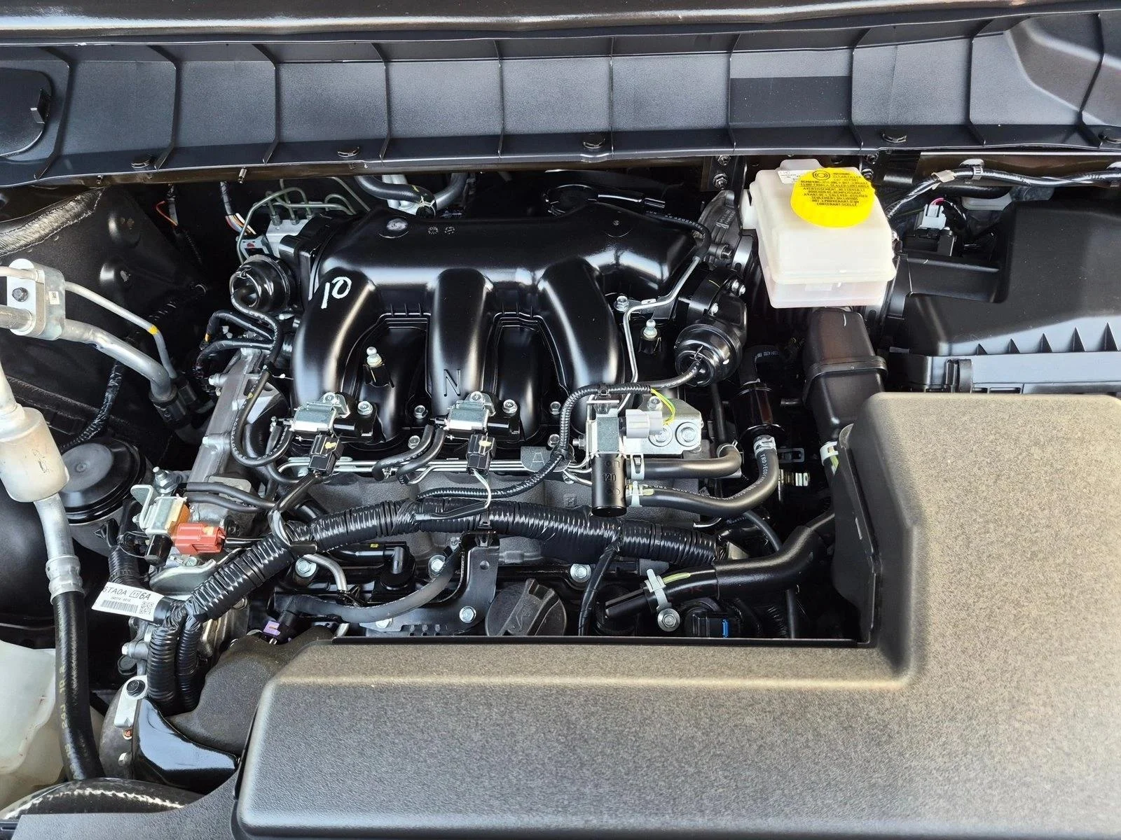 Certified Used 2025 Gun Metallic Nissan Platinum image 23