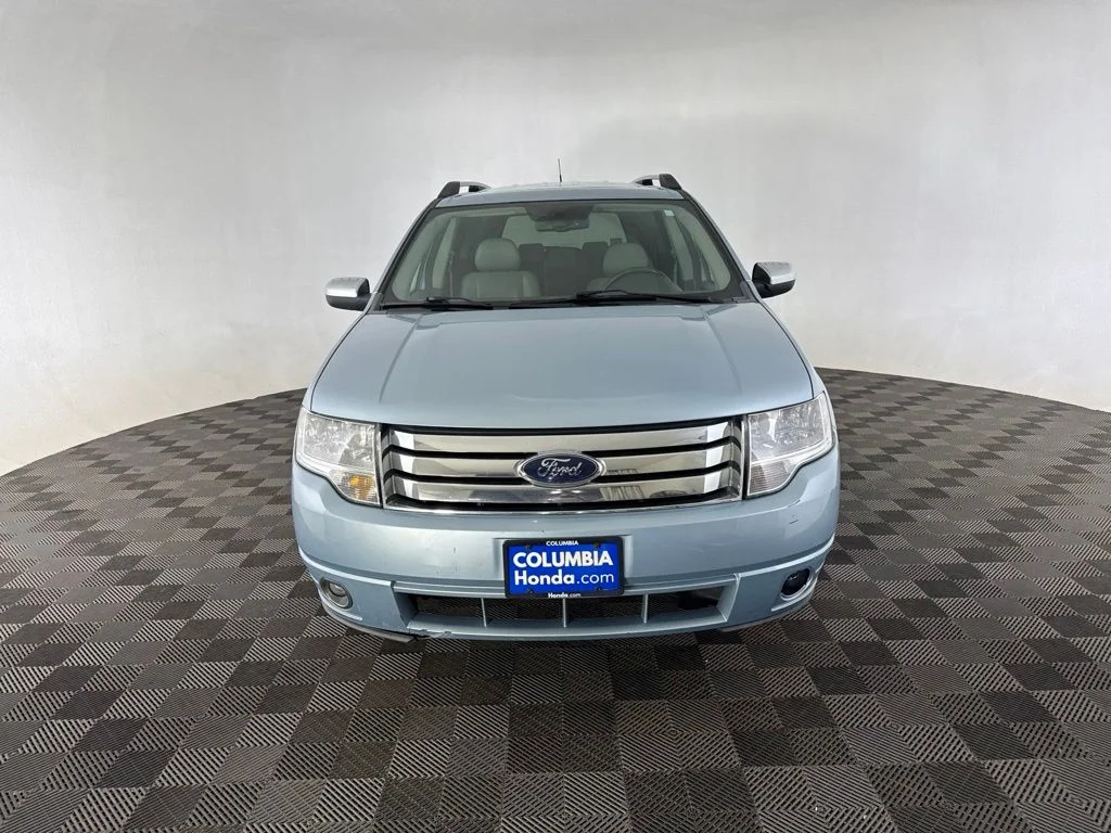 Used 2008  Ford Limited image 2