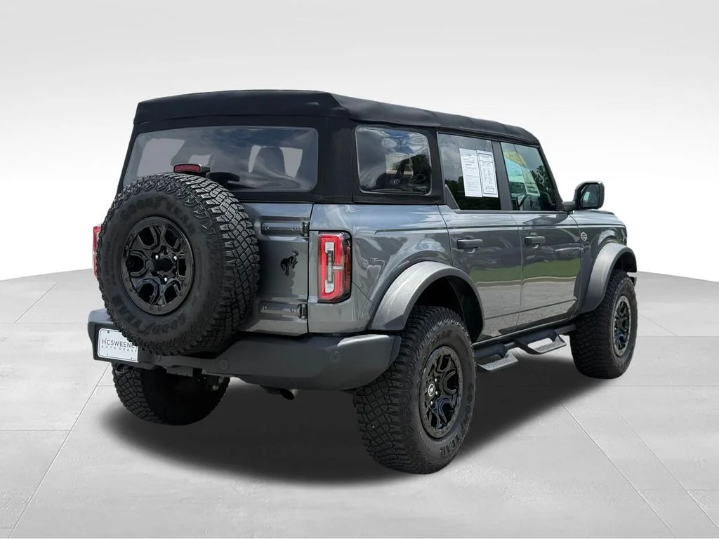 Used 2024 Gray Ford Wildtrak image 30