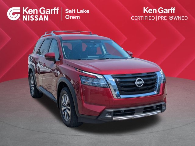2023 Nissan Pathfinder SL