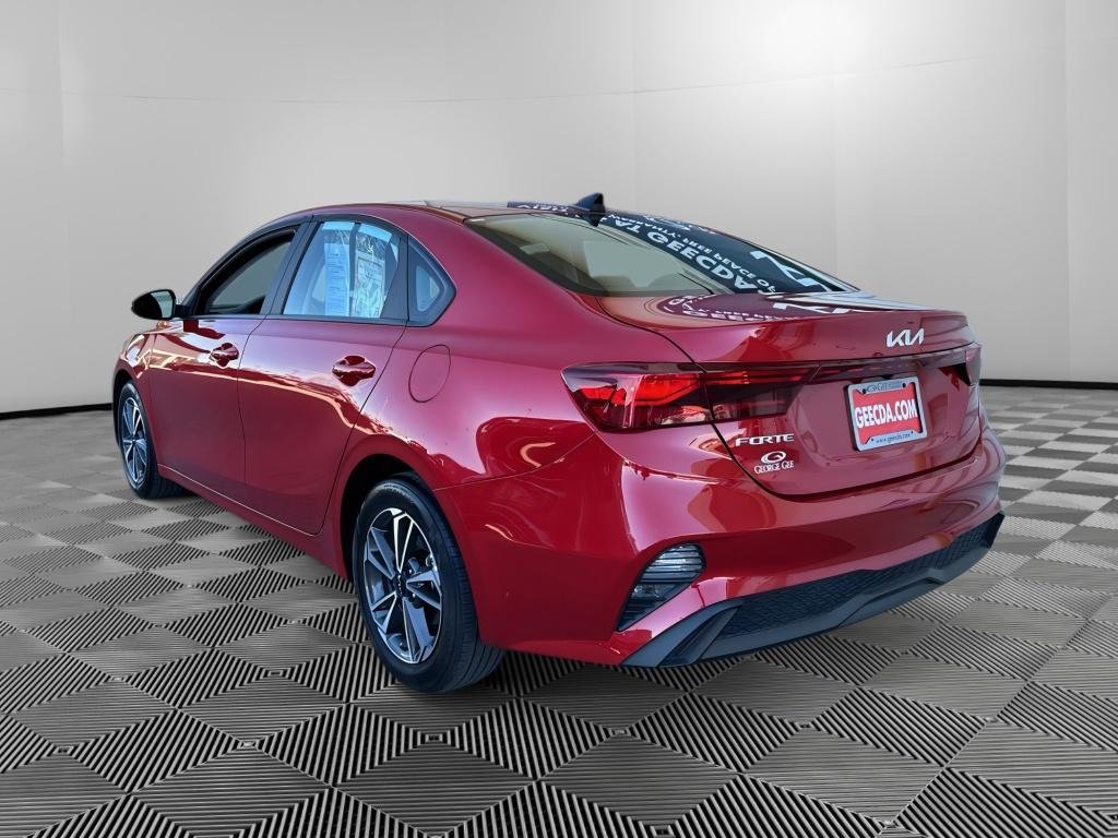 Certified Used 2024 Currant Red Kia LXS image 7