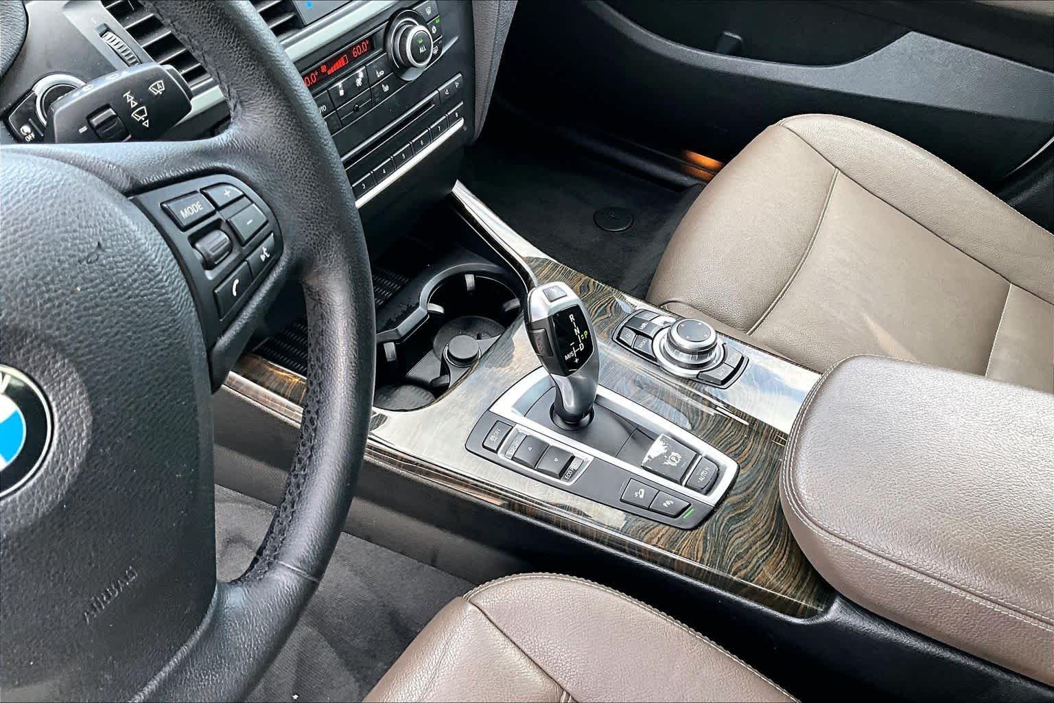 Used 2013 Alpine White BMW xDrive28i image 16