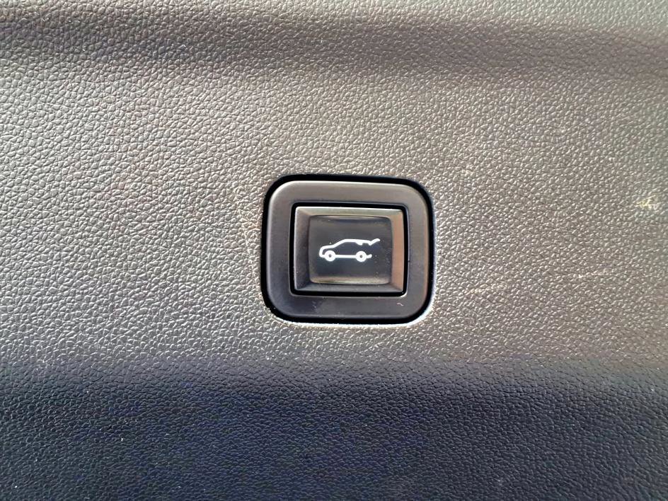 Used 2021 Graywood Metallic Chevrolet High Country image 6