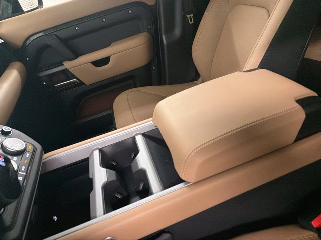 New 2026 Carpathian Grey Land Rover V8 image 37