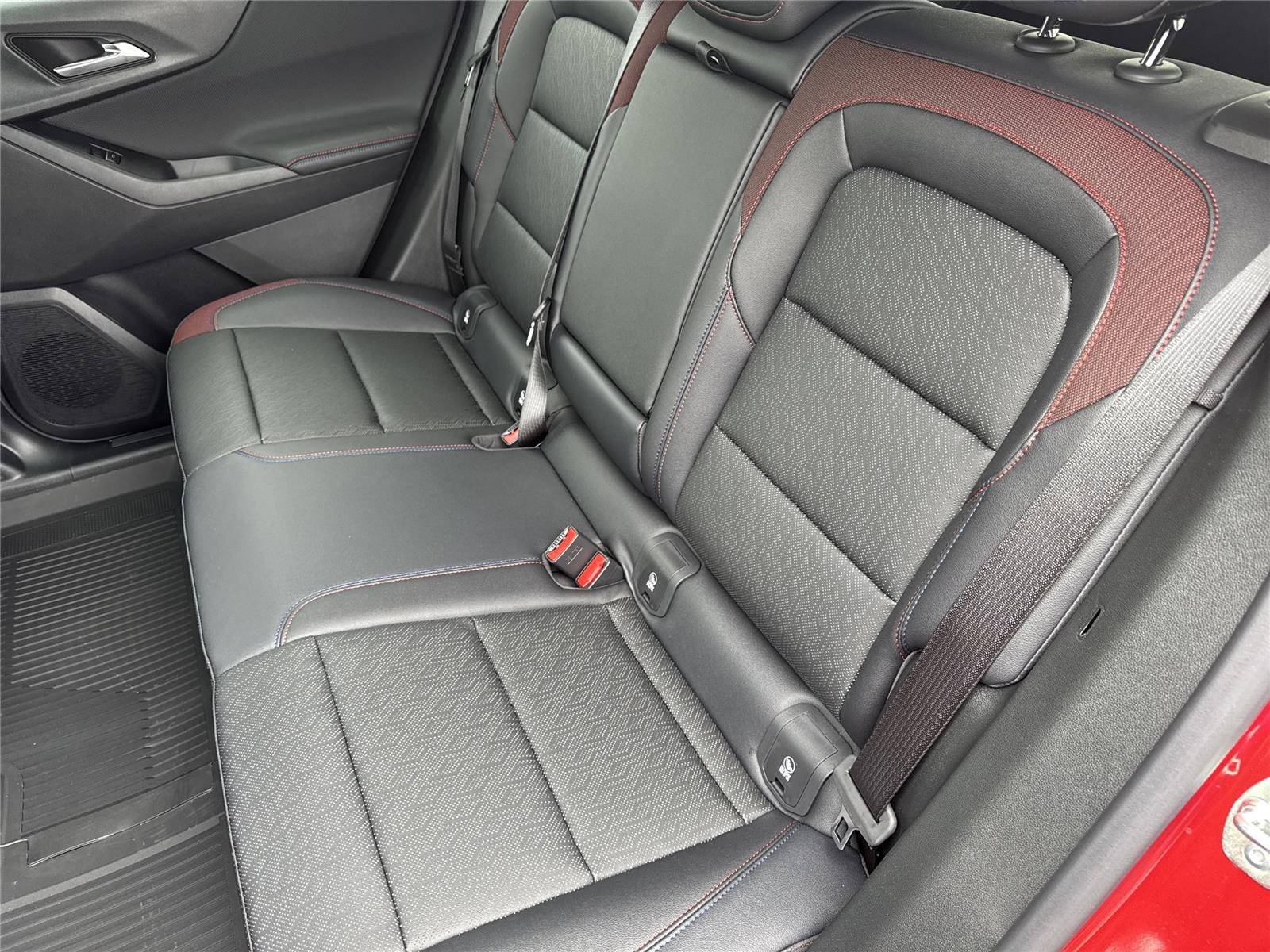 2026 Chevrolet Equinox RS - Photo 20