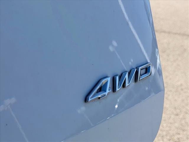 Used 2024 Oxford White Ford XLT image 25
