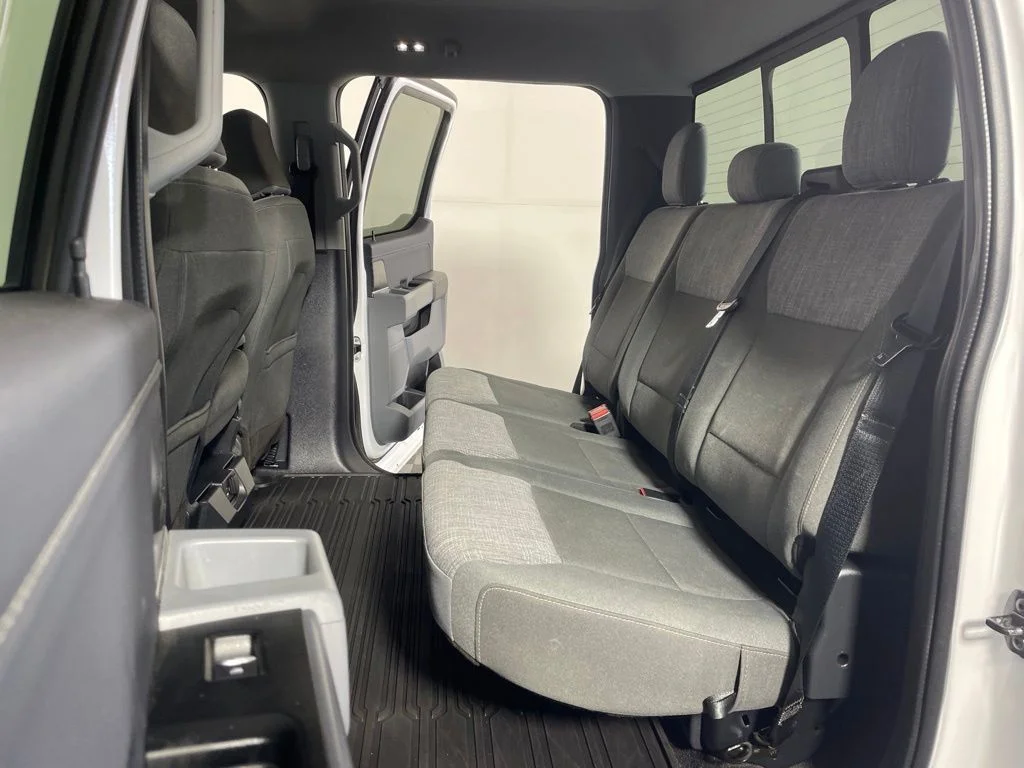 Used 2022 Oxford White Ford XLT image 20