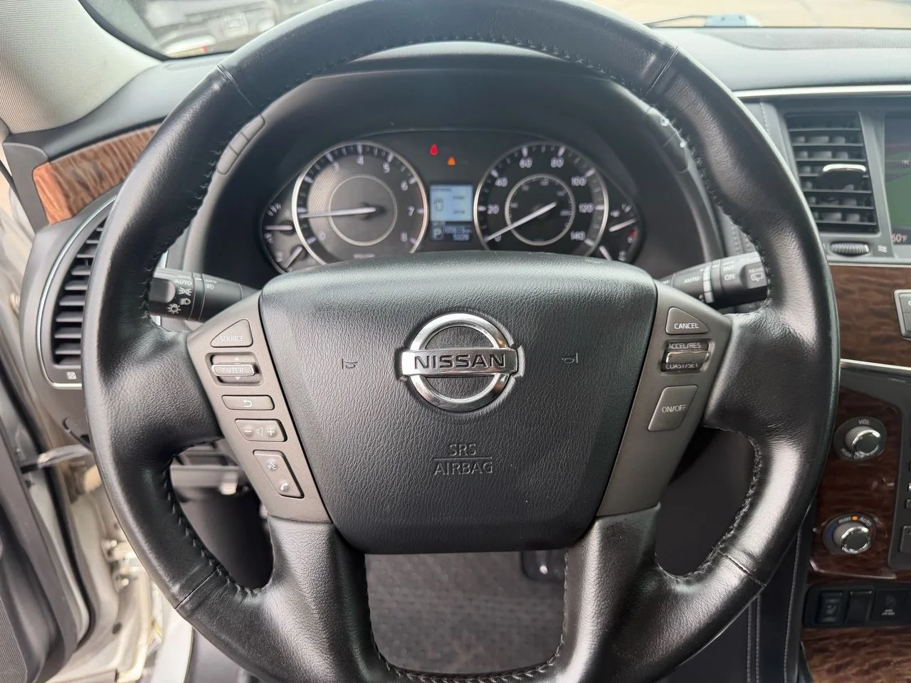 Used 2018 Brilliant Silver Nissan SL image 20