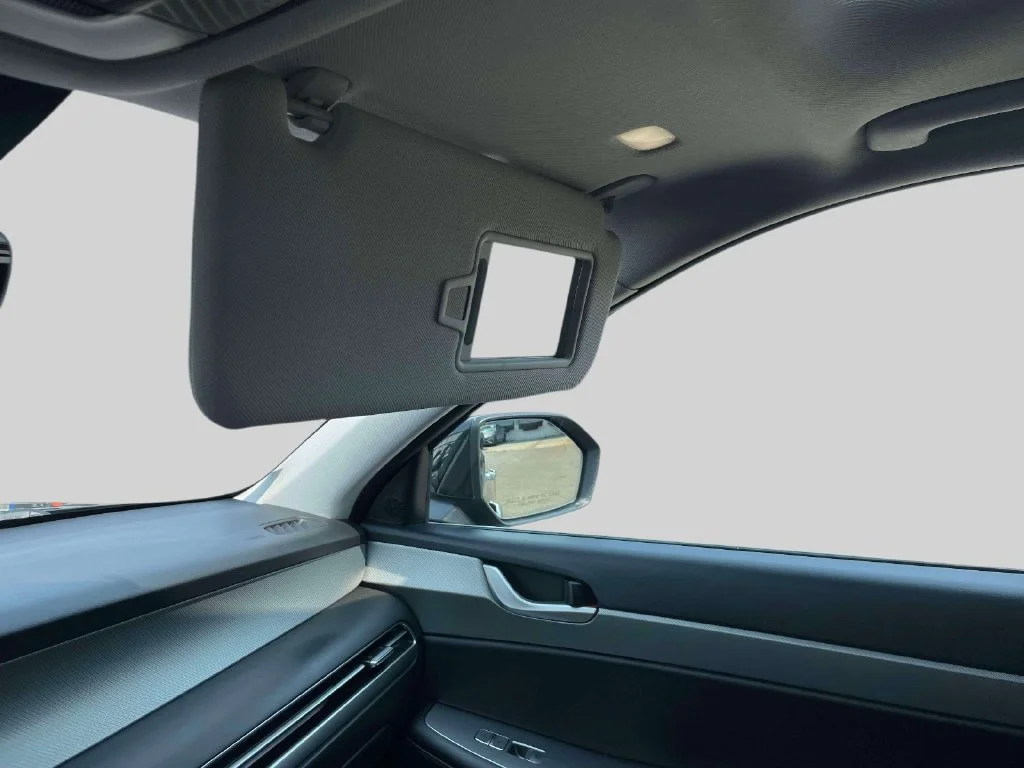 Certified Used 2025 Black Hyundai SEL Premium image 32