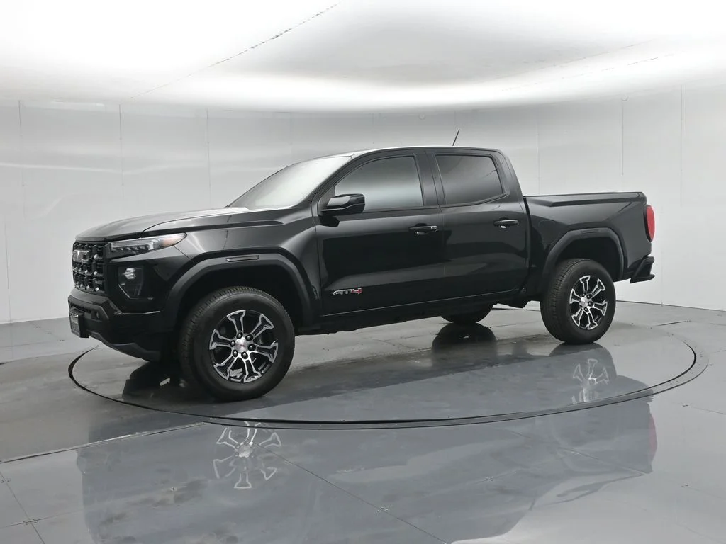 Used 2023 Black GMC AT4 image 28