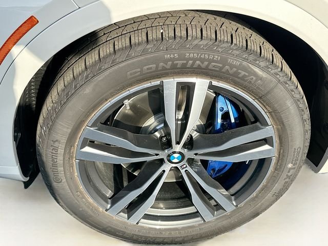 New 2027 White BMW xDrive40i image 26