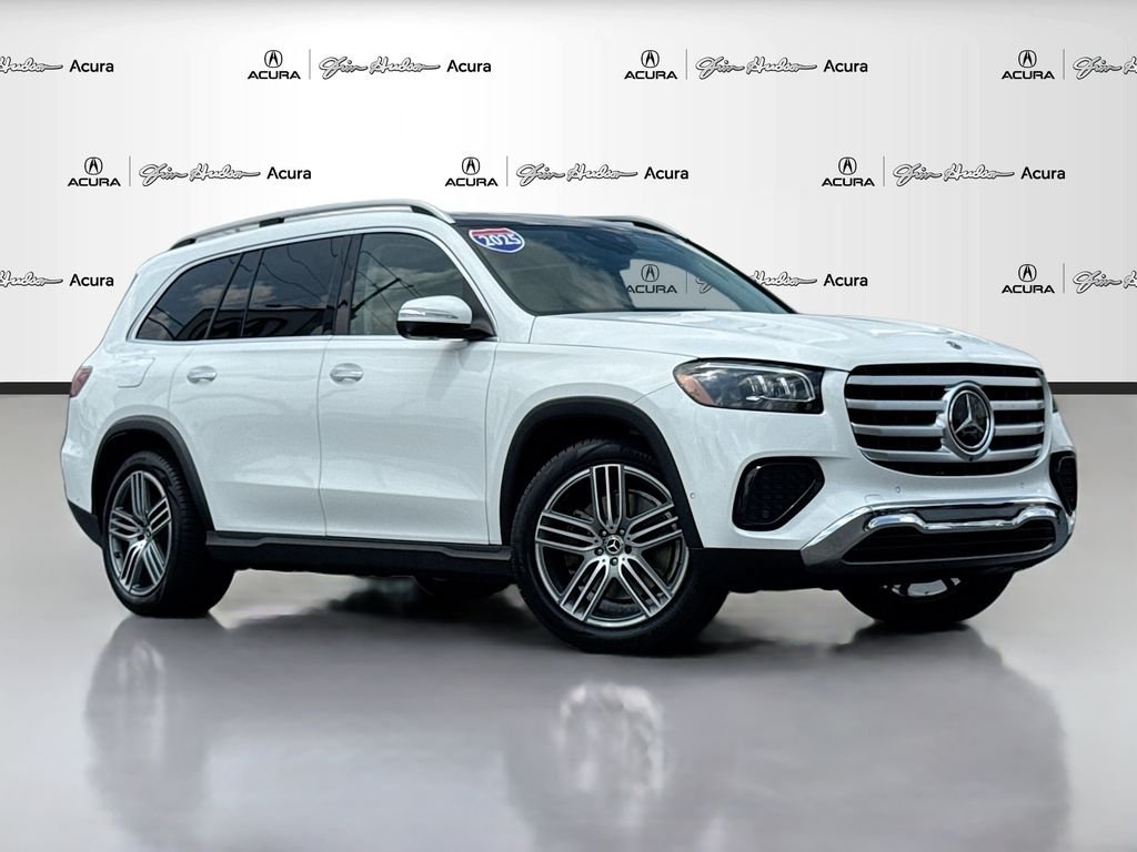 Used 2025  Mercedes-Benz GLS 450 image 2