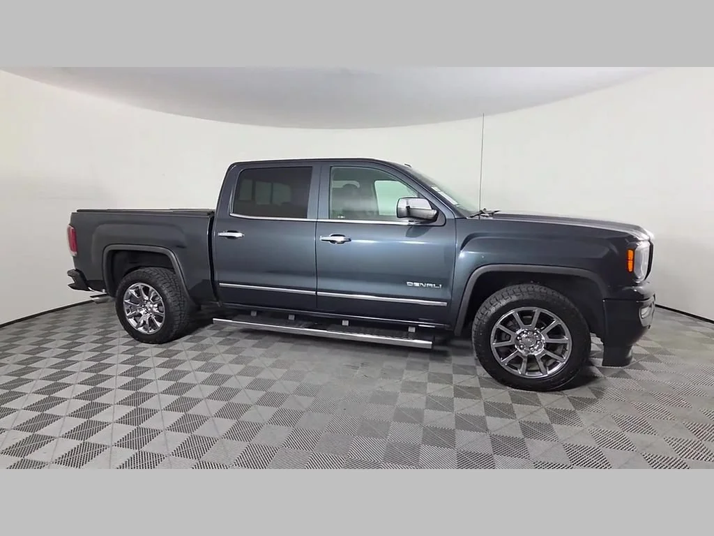 Used 2017 Dark Slate Metallic GMC Denali image 35