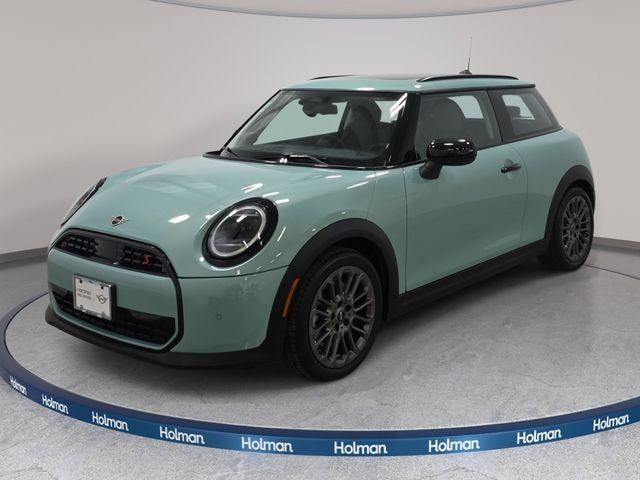 2025 MINI Hardtop Cooper S's photo