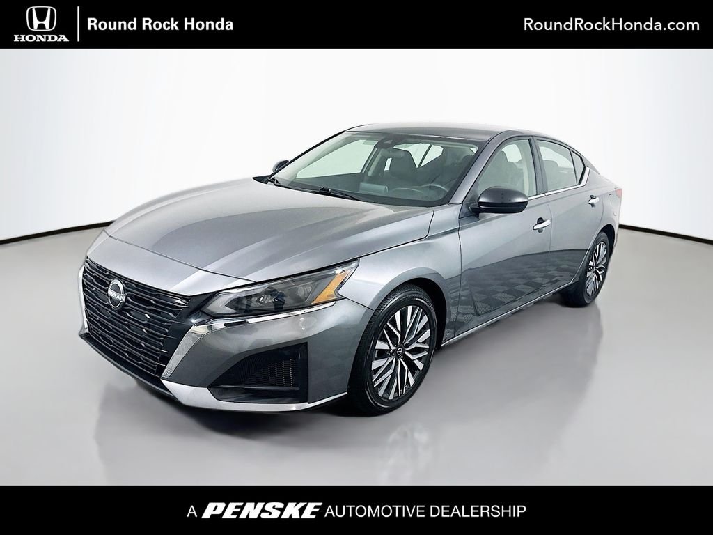 Used 2024 Gun Metallic Nissan 2.5 SV image 1