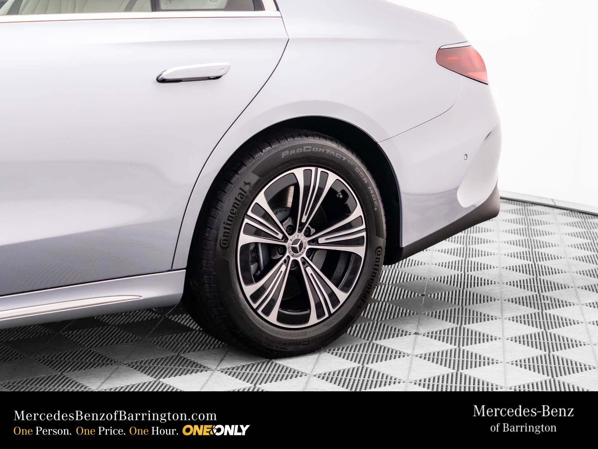 New 2026 Silver Mercedes-Benz E 450 image 37