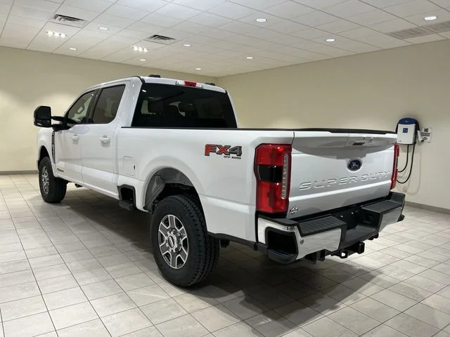 New 2026 Oxford White Ford F-250® Lariat® image 33