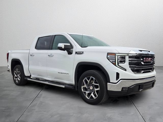 Used 2024 Summit White GMC SLT image 6