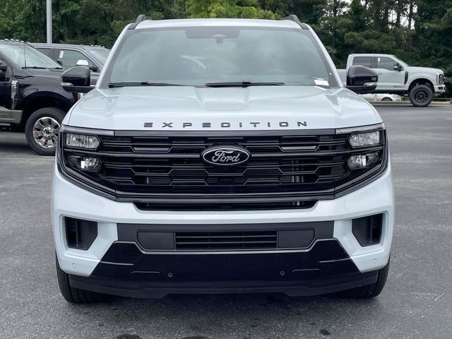 New 2026 Space Silver Metallic Ford Platinum image 15