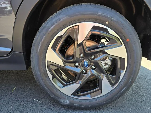 New 2026 MAGNETITE GRAY PEARL Subaru Limited image 30