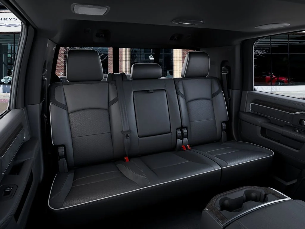 New 2026 Diamond Black Crystal Pearl-Coat Exterior Paint RAM Laramie image 15