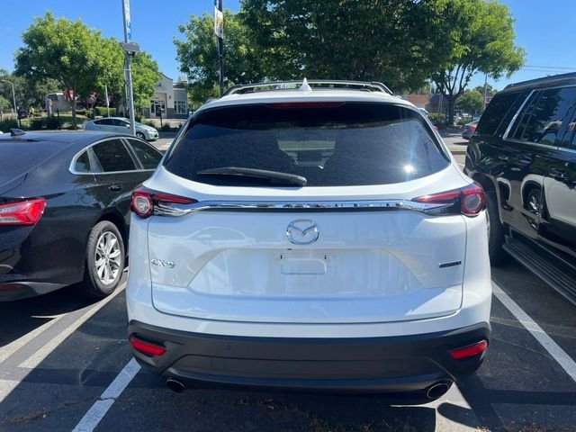Used 2021 White Mazda Touring FWD w/Premium Package image 9