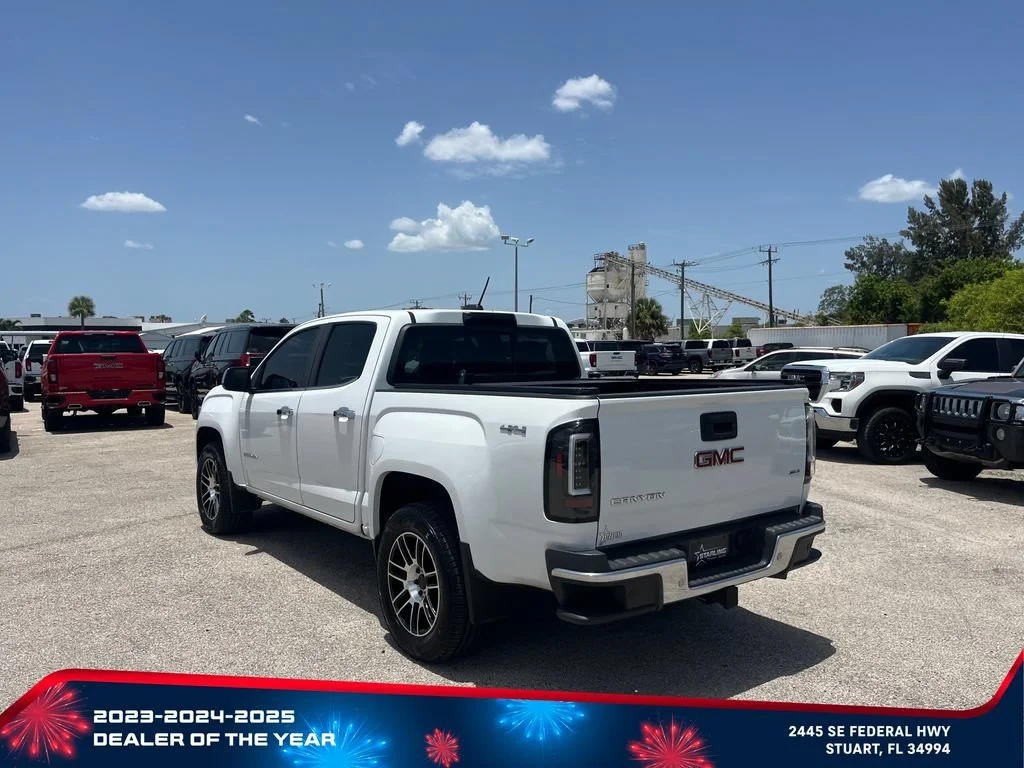 Used 2019 SUMMIT WHITE GMC 4WD SLT image 5