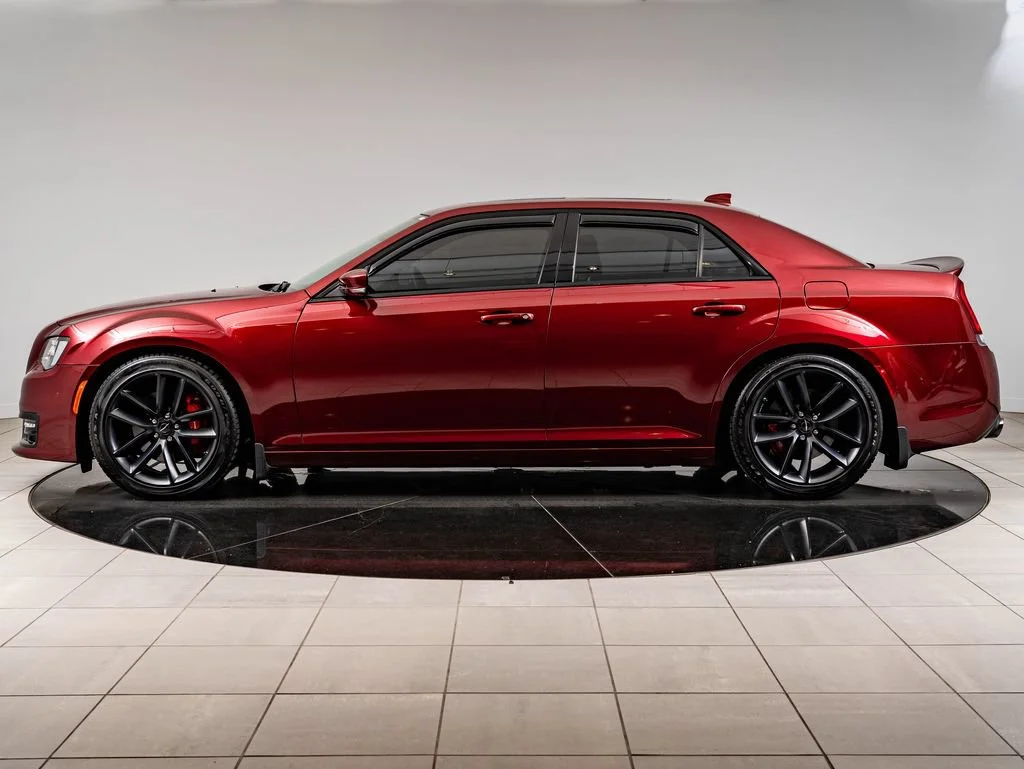 Used 2023 Velvet Red Pearlcoat Chrysler C image 5