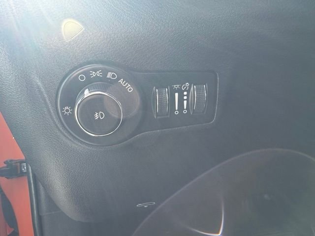 Used 2026 Joose Jeep Limited image 17