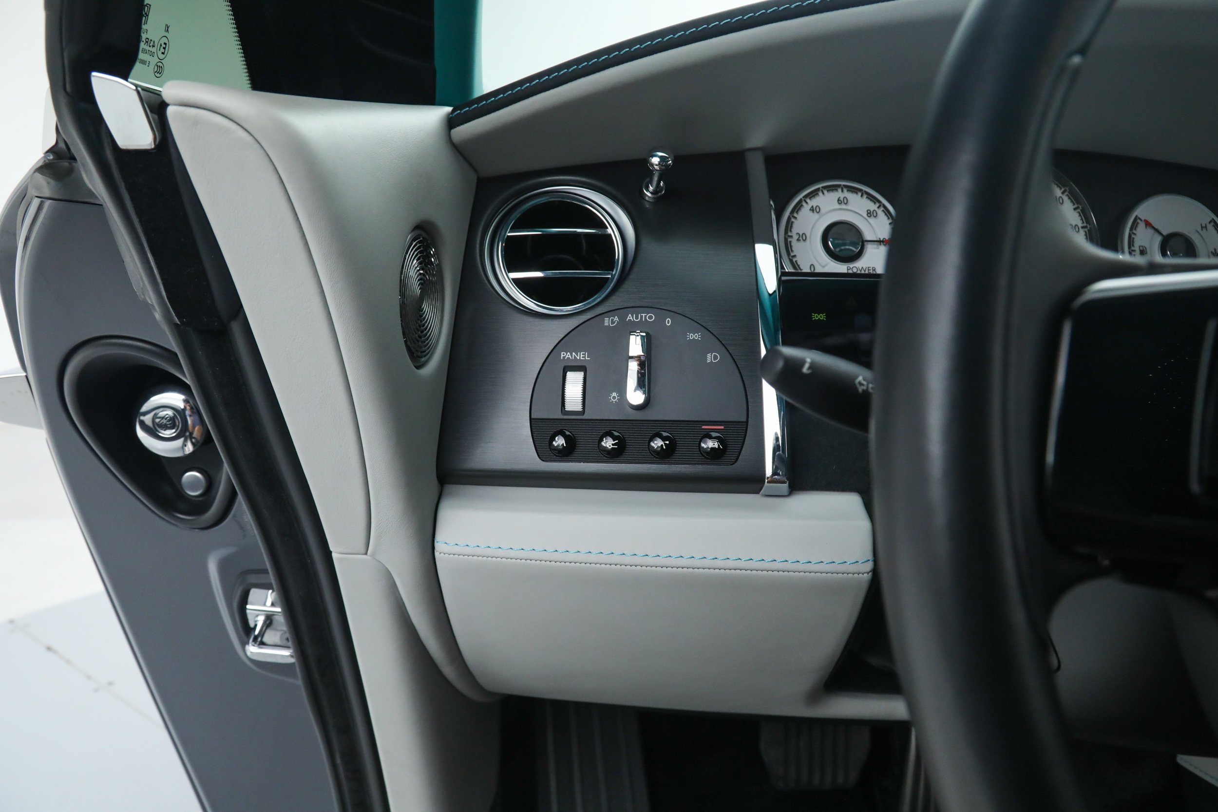 Used 2021 Gray Rolls-Royce  image 29