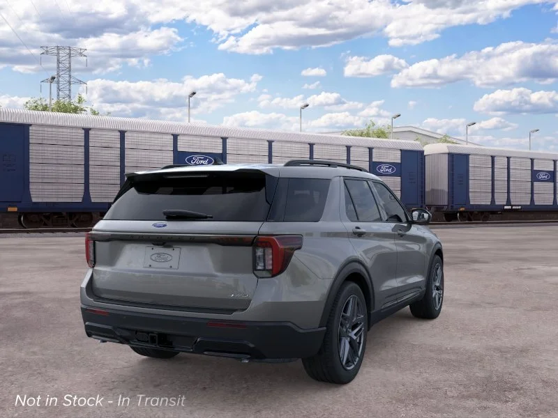 New 2026 Carbonized Gray Metallic Ford ST-Line image 8