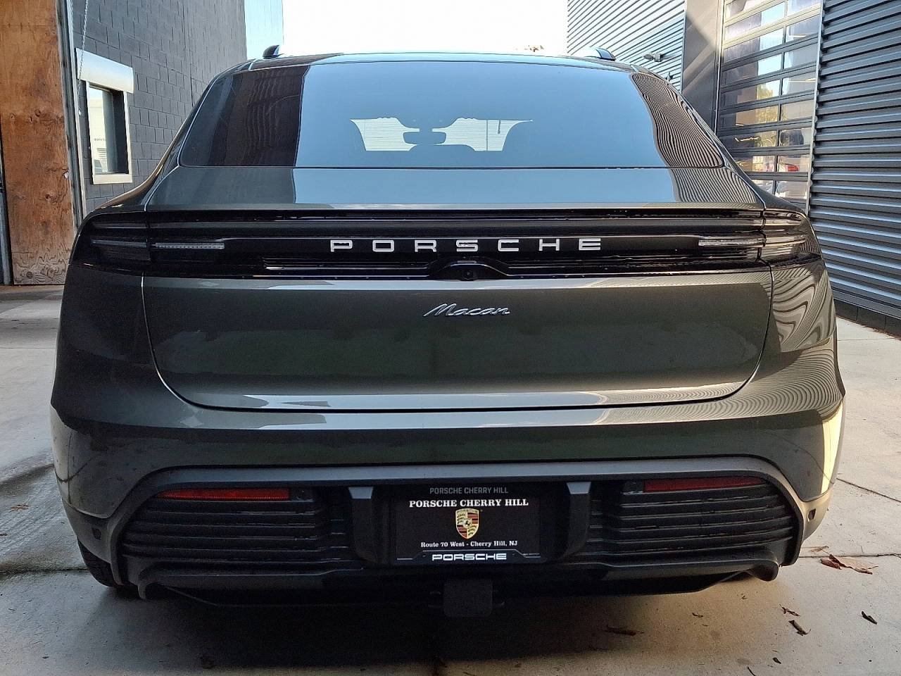 2025 Porsche Macan Base - Photo 6