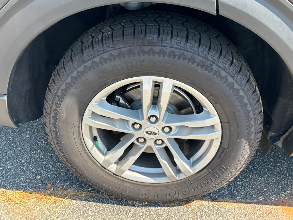 2023 Ford Explorer XLT - Photo 17