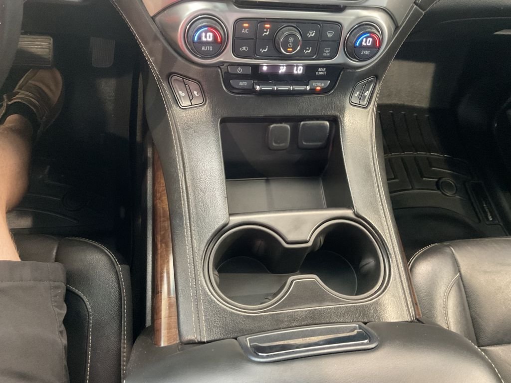 Used 2017 Gray Chevrolet LT image 29